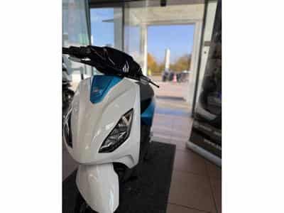 Piaggio C-Max + (2026) - Foto 5