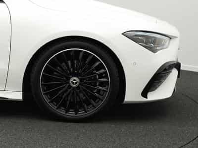 Mercedes CLA 200 Coupé AMG-Line Multi+Night+19"+Ambi (2025) - Foto 8