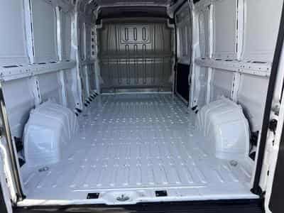 Peugeot Boxer Fourgon 335 L3H2 (2025) - Foto 9