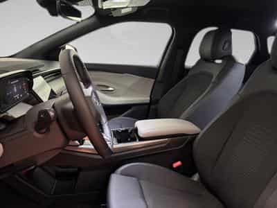Ford Capri 79kWh Extended Range AWD (2024) - Foto 6