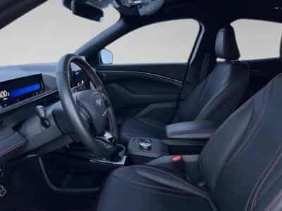 Ford Mustang Mach-E First Edition (2023) - Foto 4