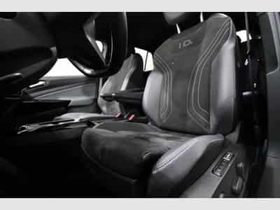 VW ID.5 ID.5 Pro Perf. 150 kW, AHK, Navi DP, 19", Area V (2023) - Foto 7