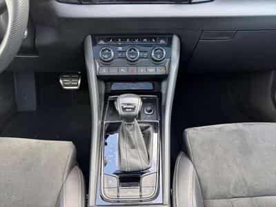 Skoda Karoq Sportline 4x4/AHK/NAVI/ACC/Kamera/DCC (2023) - Foto 14