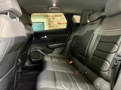 Citroen C5 X C5 X 131cv Auto PLUS Cuir/Nav/ClimA/LED/HUD (2024) - Foto 6