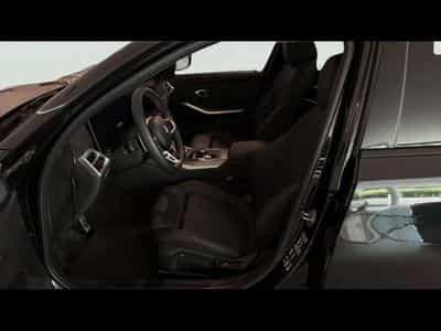 BMW 320 xDrive Touring (2025) - Foto 6