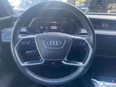 Audi e-tron Q8 e-tron 50 quattro S line (2020) - Foto 10