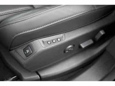 DS Automobiles DS7 BlueHDi 130 Aut. Etoile ACC Pano Massage Nappa (2025) - Foto 11