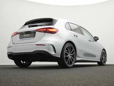 Mercedes A 200 MUlti+Kamera+Night+19"+Ambi (2025) - Foto 11