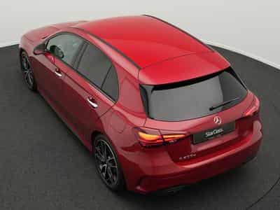 Mercedes A 200 d Multi+Kamera+Night+AHK+19" (2025) - Foto 13