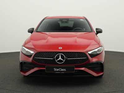 Mercedes A 200 d Multi+Kamera+Night+AHK+19" (2025) - Foto 2