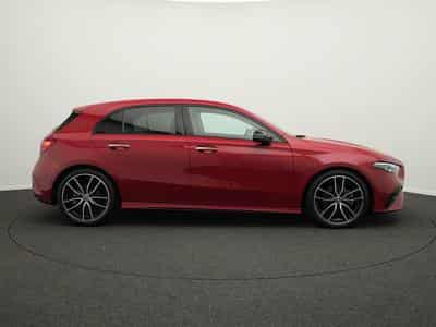 Mercedes A 200 d Multi+Kamera+Night+AHK+19" (2025) - Foto 5