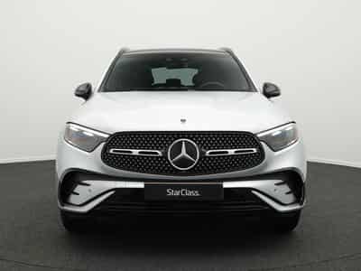 Mercedes GLC 220 d 4MATIC AMG-Line (2025) - Foto 2