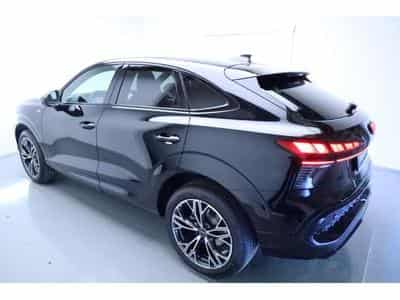 Audi Q3 Sportback (2026) - Foto 12