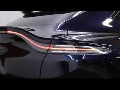 Aston-Martin DBX 4.0 V8 550 (2021) - Foto 9