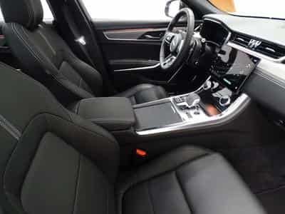 Jaguar XF D200 R-Dynamic SE RWD Auto (2024) - Foto 7