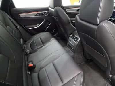 Jaguar XF D200 R-Dynamic SE RWD Auto (2024) - Foto 8