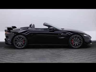 Aston-Martin V8 Vantage Roadster F1 Edition (2022) - Foto 10