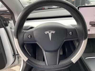 Tesla Model Y Model Y RWD garantie constructeur 02/28 (2024) - Foto 10