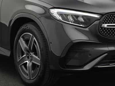 Mercedes GLC 300 d 4M AMG-Line LED+Kamera+Memo+19"+AHK (2025) - Foto 9