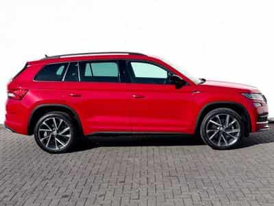 Skoda Kodiaq Kodiaq Sportline 2.0 TSI DSG 4x4 /NAVI/LED/AHK/ (2020) - Foto 4