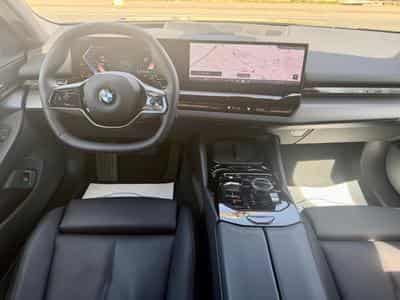 BMW 520 iA Limousine Head-Up/360°/H&K (2025) - Foto 8