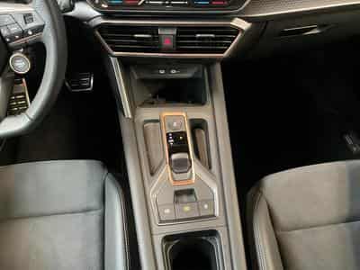 Cupra Leon TDI+DSG+Pure-Perf+Dynamic-Design+Led (2025) - Foto 12