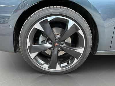 Cupra Leon TDI+DSG+Pure-Perf+Dynamic-Design+Led (2025) - Foto 8