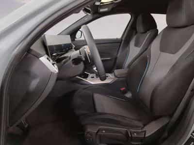 BMW 320 d xDrive Head-Up HiFi DAB LED (2025) - Foto 8