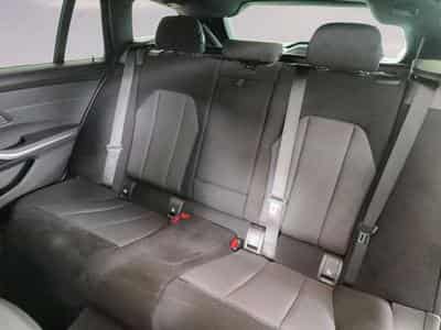 BMW 320 d xDrive Head-Up HiFi DAB LED (2025) - Foto 9