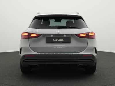 Mercedes GLA 180 AMG-Line (2025) - Foto 4