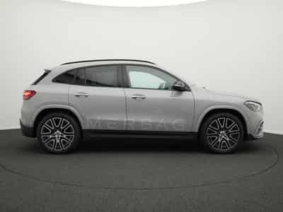 Mercedes GLA 180 AMG-Line (2025) - Foto 5
