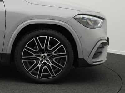 Mercedes GLA 180 AMG-Line (2025) - Foto 8