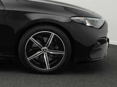 Mercedes CLA 200 AMG-Line verfügbar mit ca.9.000km (2026) - Foto 8