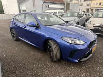 BMW 118 2.0DA PACK M 150CV AUTO (2025) - Foto 3