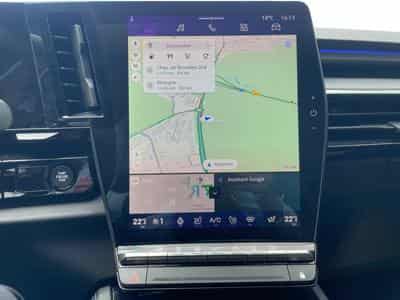 Renault Austral 1.2 E-Tech Iconic full hybrid (2025) - Foto 15