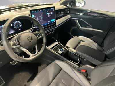VW Tiguan 2.0 TSI 4Motion R-Line 265 (2025) - Foto 10