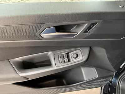 VW Caddy Life+DSG+Dark-Label+P.Cool&Sound+Navi+P.Ass-Plus+AHK (2024) - Foto 14