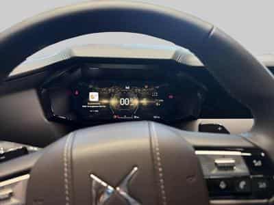 DS Automobiles DS4 ETOILE N°4 (2025) - Foto 14