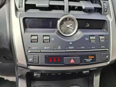 Lexus NX Executive (2020) - Foto 15