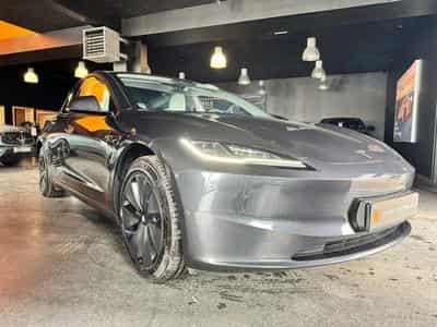 Tesla Model 3 Model 3 RWD Hinterradantrieb (2023) - Foto 4