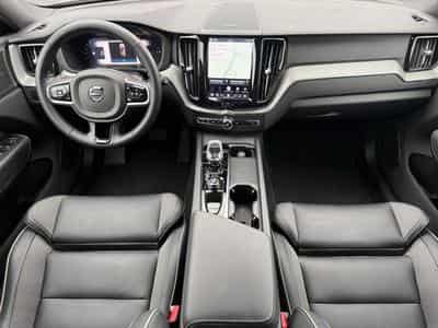 Volvo XC60 T6 Plus Dark / Hybride (2025) - Foto 10