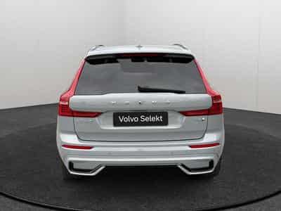 Volvo XC60 T6 Plus Dark / Hybride (2025) - Foto 4