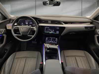 Audi e-tron -57% 55 408ch e-quattro (2021) - Foto 10