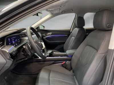 Audi e-tron -57% 55 408ch e-quattro (2021) - Foto 11