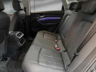 Audi e-tron -57% 55 408ch e-quattro (2021) - Foto 12