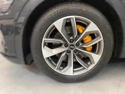 Audi e-tron -57% 55 408ch e-quattro (2021) - Foto 9
