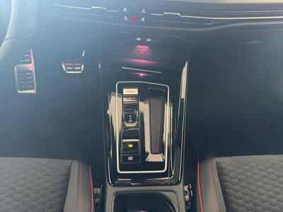 VW Golf CLUBSPORT (2025) - Foto 12
