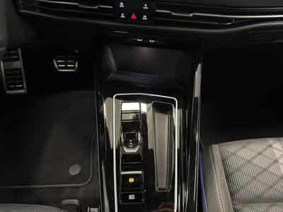 VW Golf LIFE (2026) - Foto 12