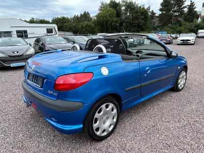 Peugeot 206 206 CC Sport 1.6 *Automatik* (2003) - Foto 4