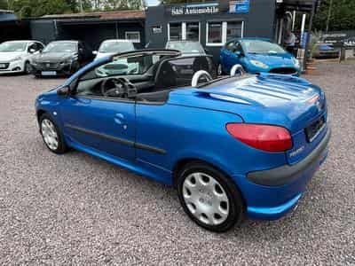 Peugeot 206 206 CC Sport 1.6 *Automatik* (2003) - Foto 6